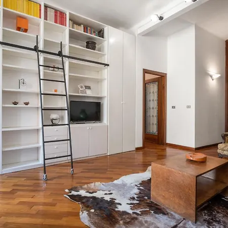 A Due Passi Dalla Pinacoteca Bolonya