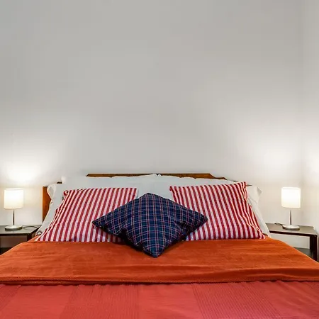 A Due Passi Dalla Pinacoteca アパート *