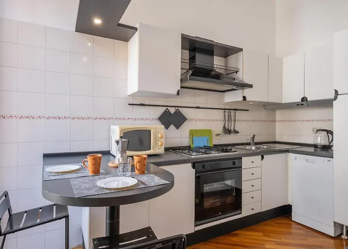 아파트 Guesthost - A Due Passi Dalla Pinacoteca