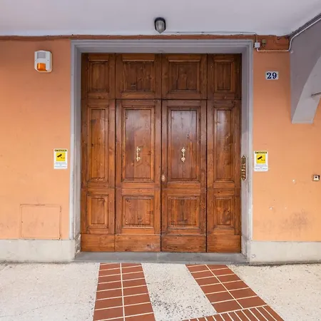 Guesthost - A Due Passi Dalla Pinacoteca Lägenhet *