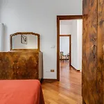 Guesthost - A Due Passi Dalla Pinacoteca Apartament *